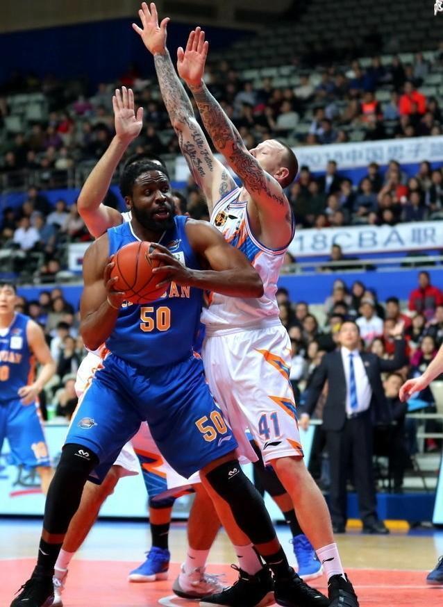 巴黎圣日耳曼18转会-米兰在线入口